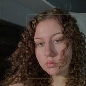 Meet your Posher, Kaylee